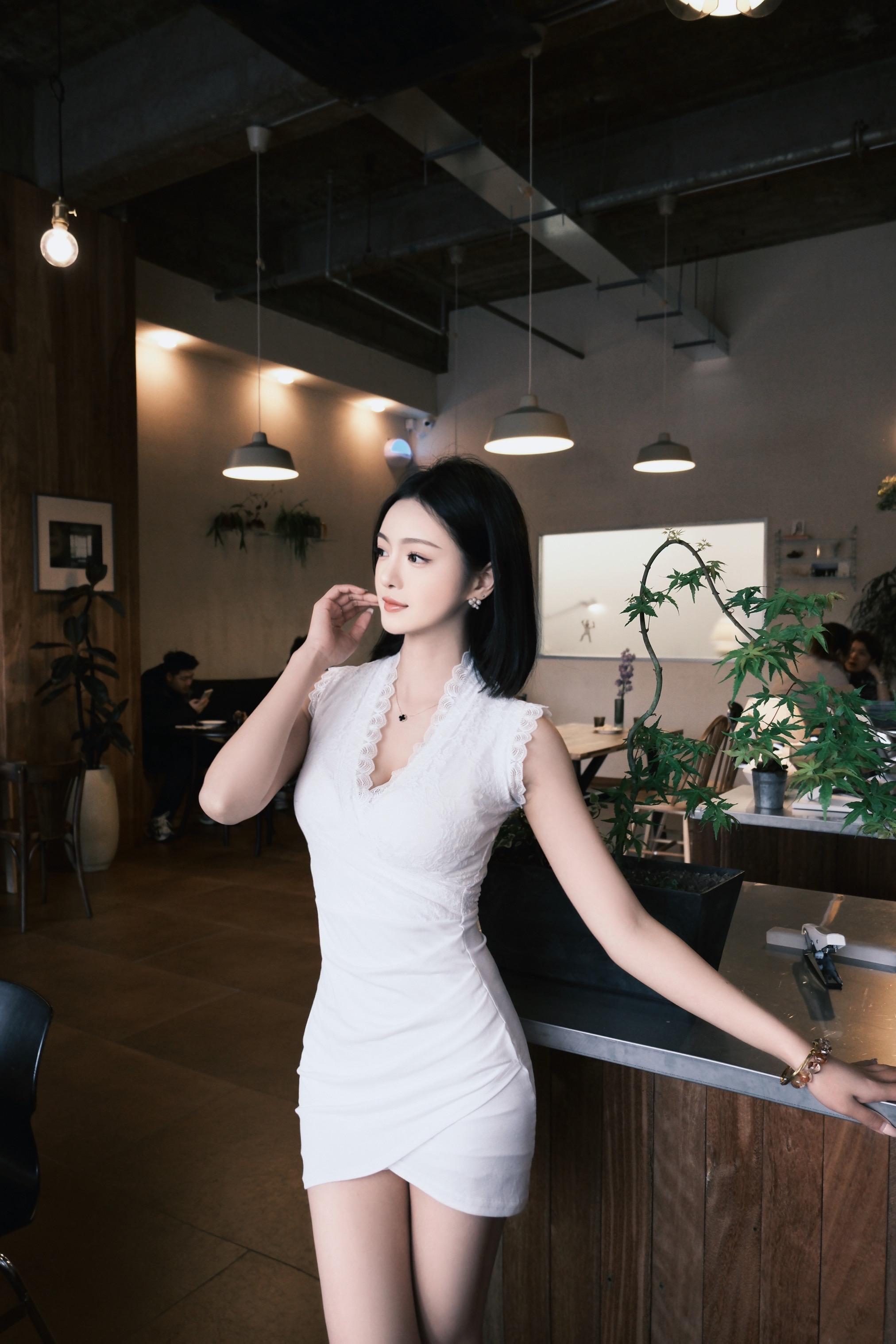 可以留在你身边嘛