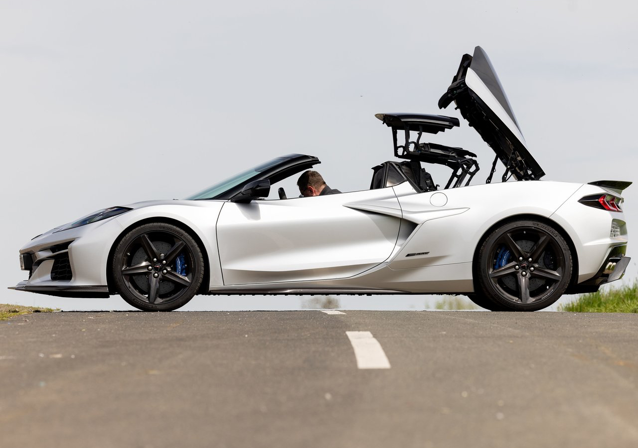 克尔维特   2026 Chevrolet Corvette E‑Ray Con