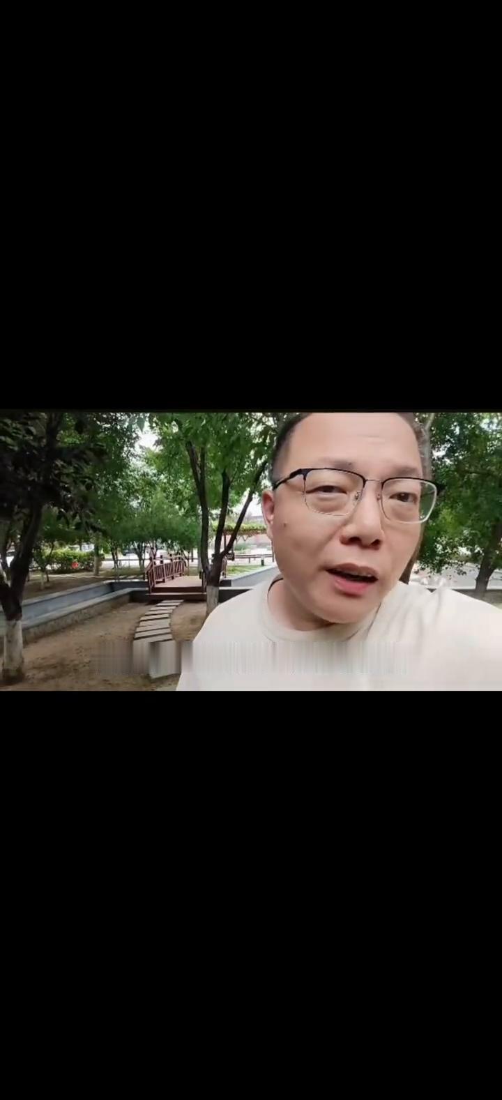 女单陈幸同、陈熠、蒯曼和王艺迪。
樊振东当年所争取来的权利含金量一直在提升。国乒