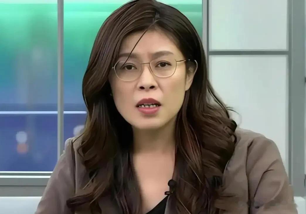 郑丽文的狂妄与无知

针对两岸未来，国民党i主席郑丽文今早（18日）在节目中再次
