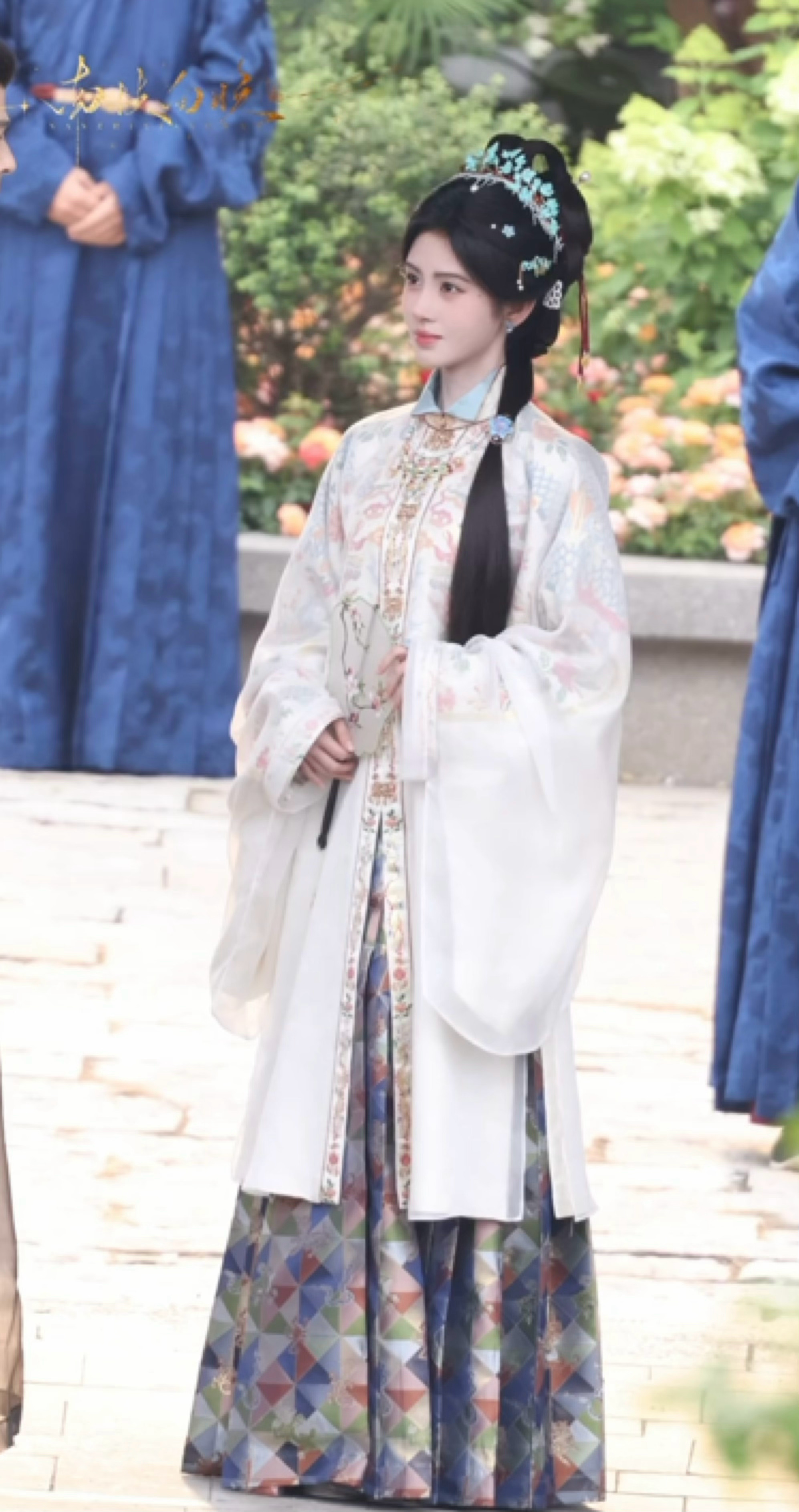 鞠婧祎 x 万花世界丨主母大人如此权威