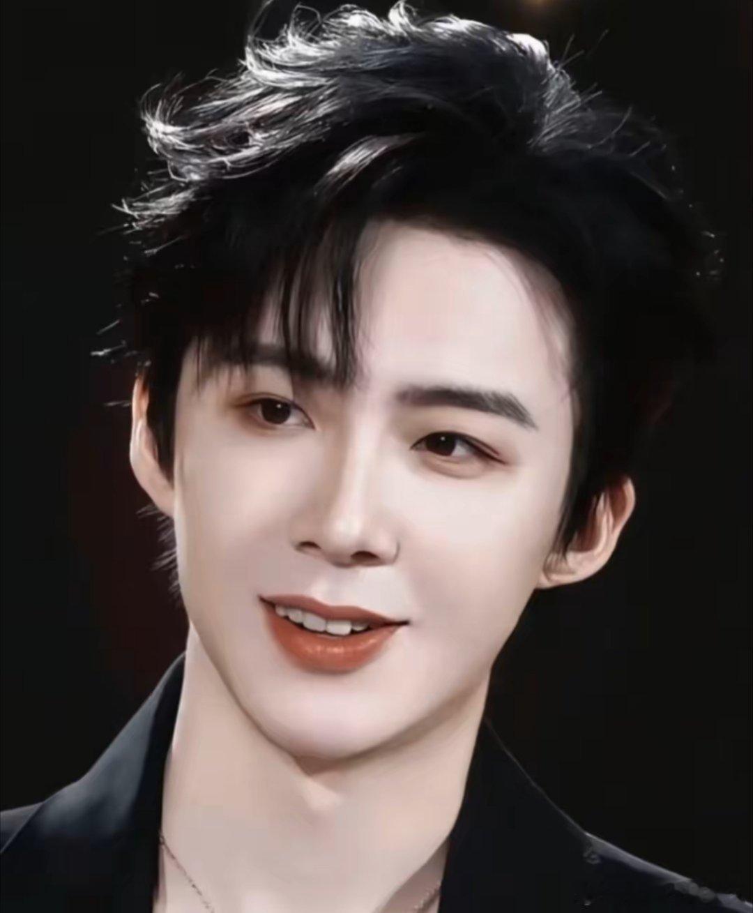 我一直以为刘宇宁留长头发是为了好看谁能想到居然是因为他后脑勺很扁，不敢剪短头发啊