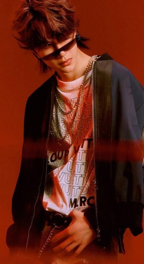 「盖楼贴」  卷屏  5万原来2018年已经是8年前了，但对你还是乍见之欢。向全