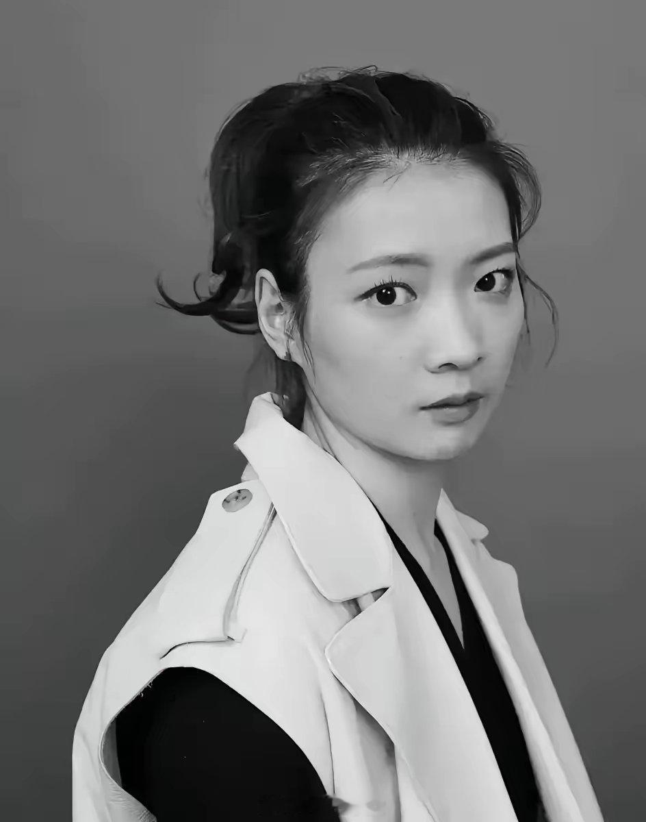 黄雅琼宣布从国家队退役啦，接下来她要面临 4 种选择。第一个选择，是和男朋友刘雨