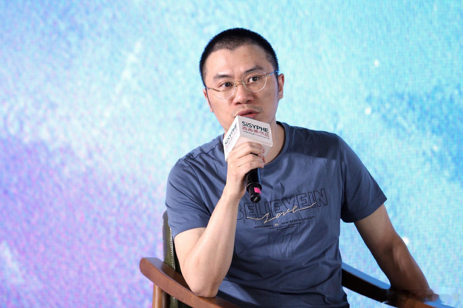 【紫金陈自曝炒股收益，紫金陈近两年股票收益率30%】据钱江晚报，热播剧《低智商犯