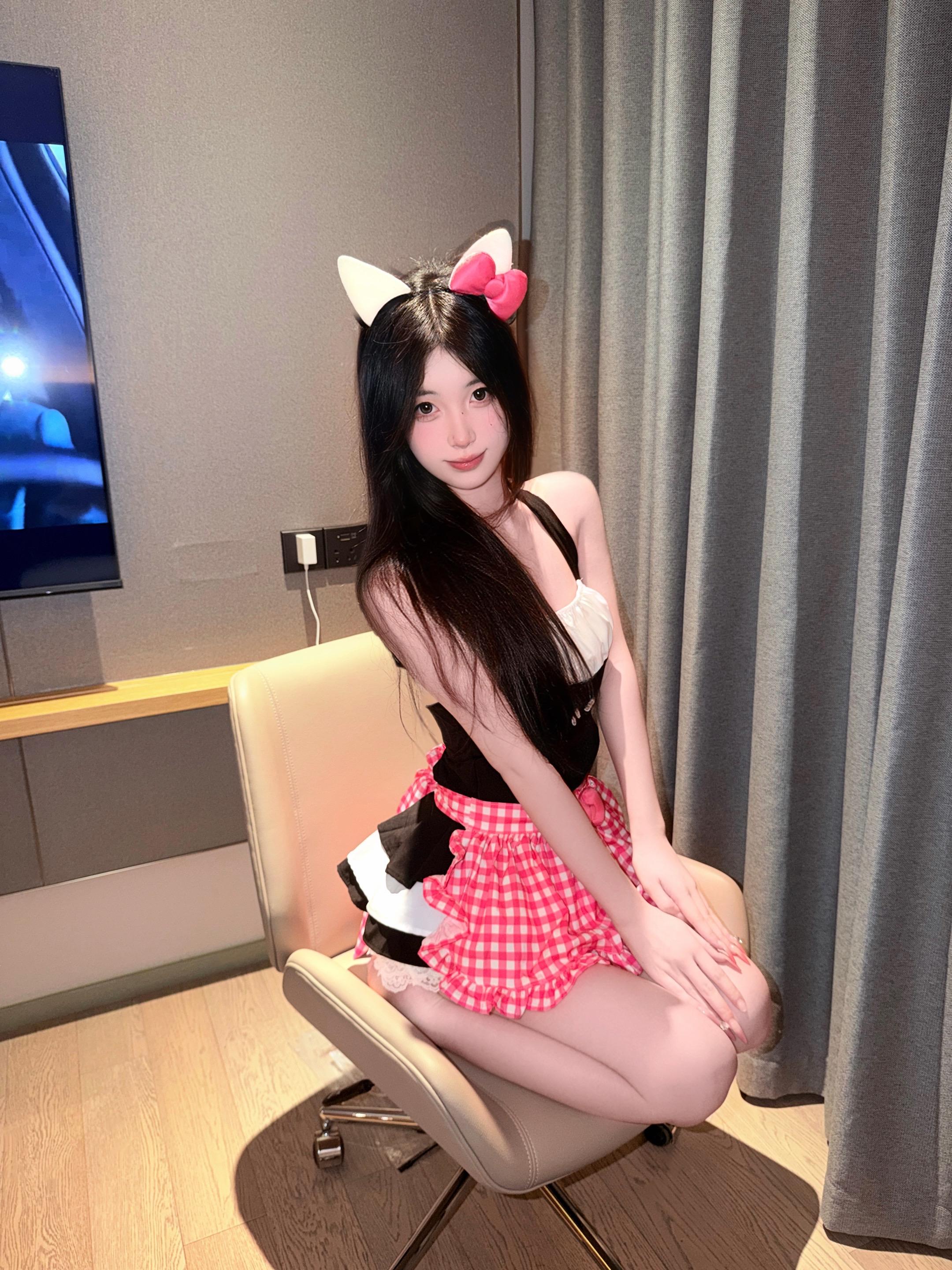 比我美的没我乖 比我乖的不存在