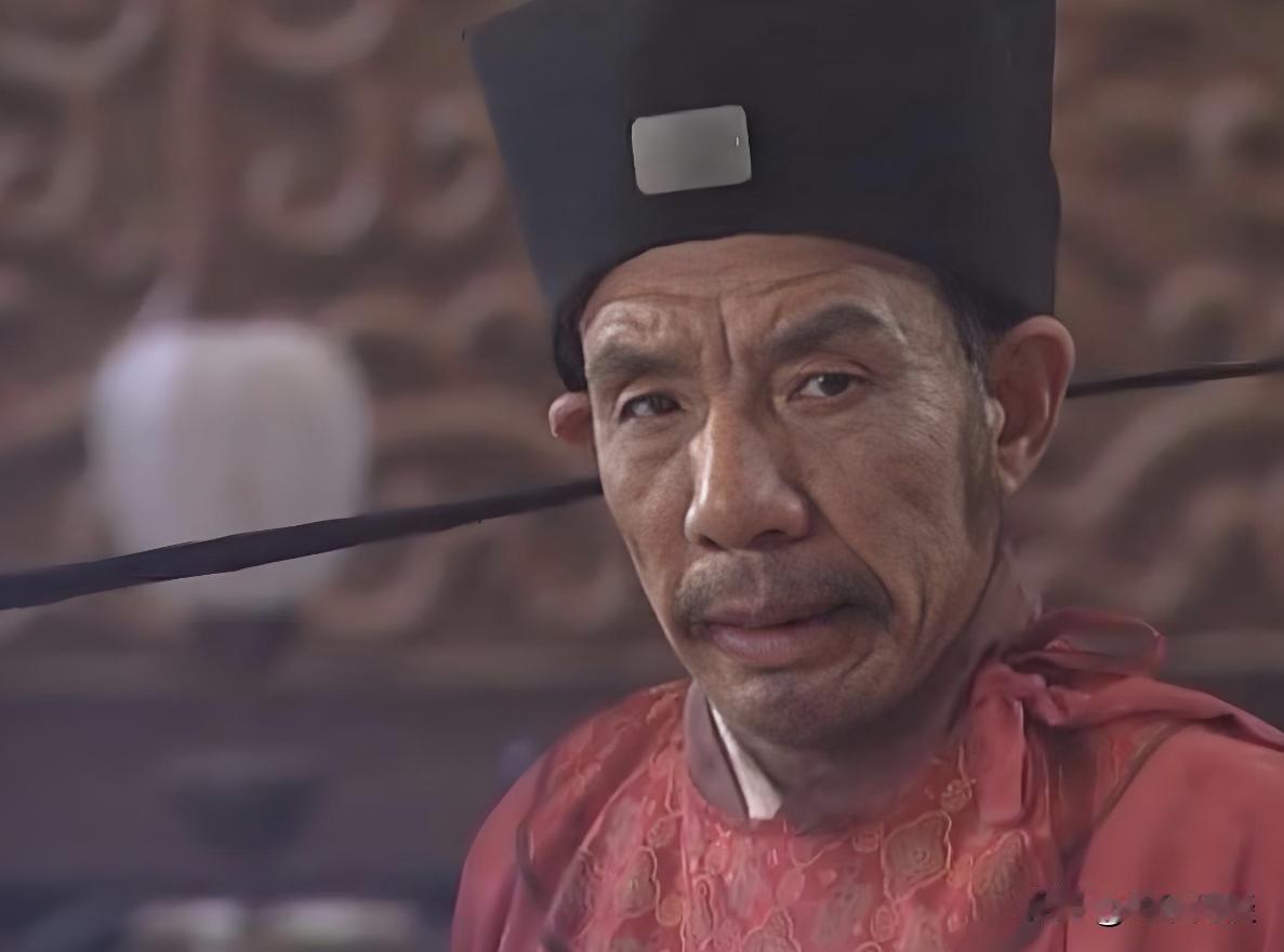 大奸臣的点滴良知
北宋的高俅与朱明的严嵩，这两大人物形象早已被历史牢牢钉在大奸臣