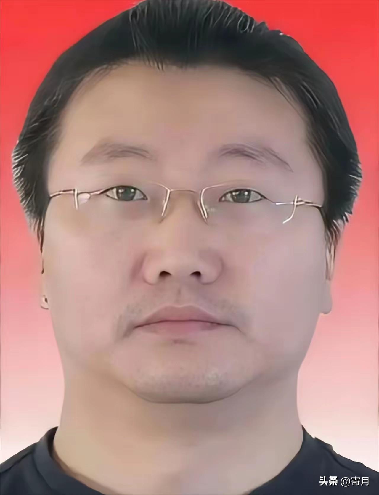 南京这事真的破防了！
审计组本是去查贪腐的
结果查着查着，谁也没想到——
竟然查