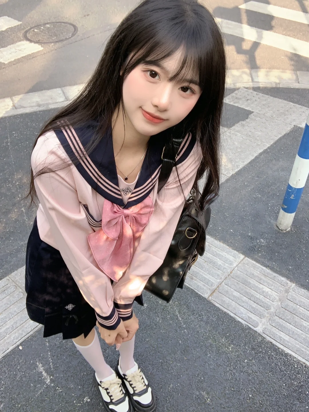放学路上遇见你