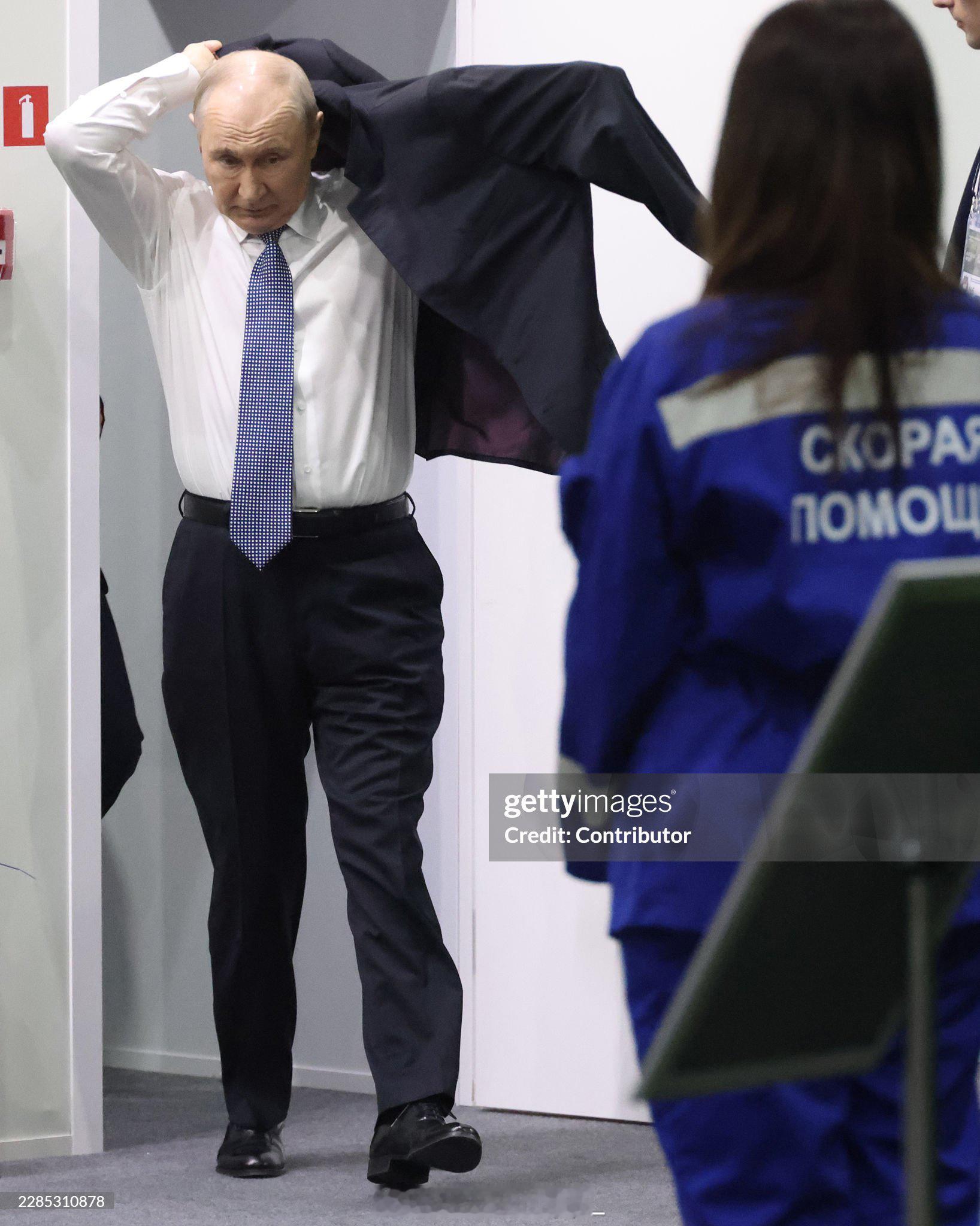 瓦洛佳小朋友  
