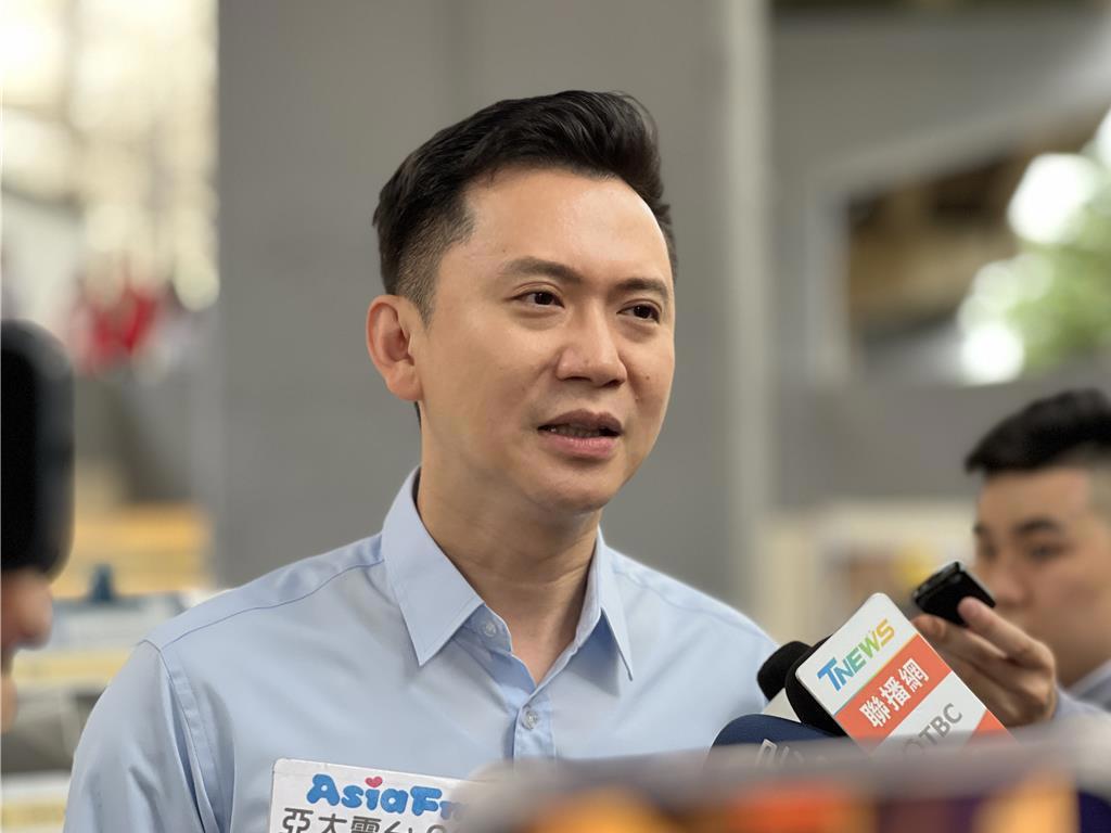 民进党在新竹县找不到人？传赖清德逼郑朝方选县长
民进党3日将召开选对会，外界关注