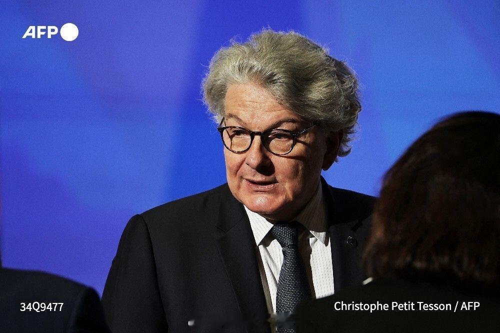 海外新鲜事 法国总统马克龙及法国政界（除了极右国民联盟的一些声音外）都谴责了特朗