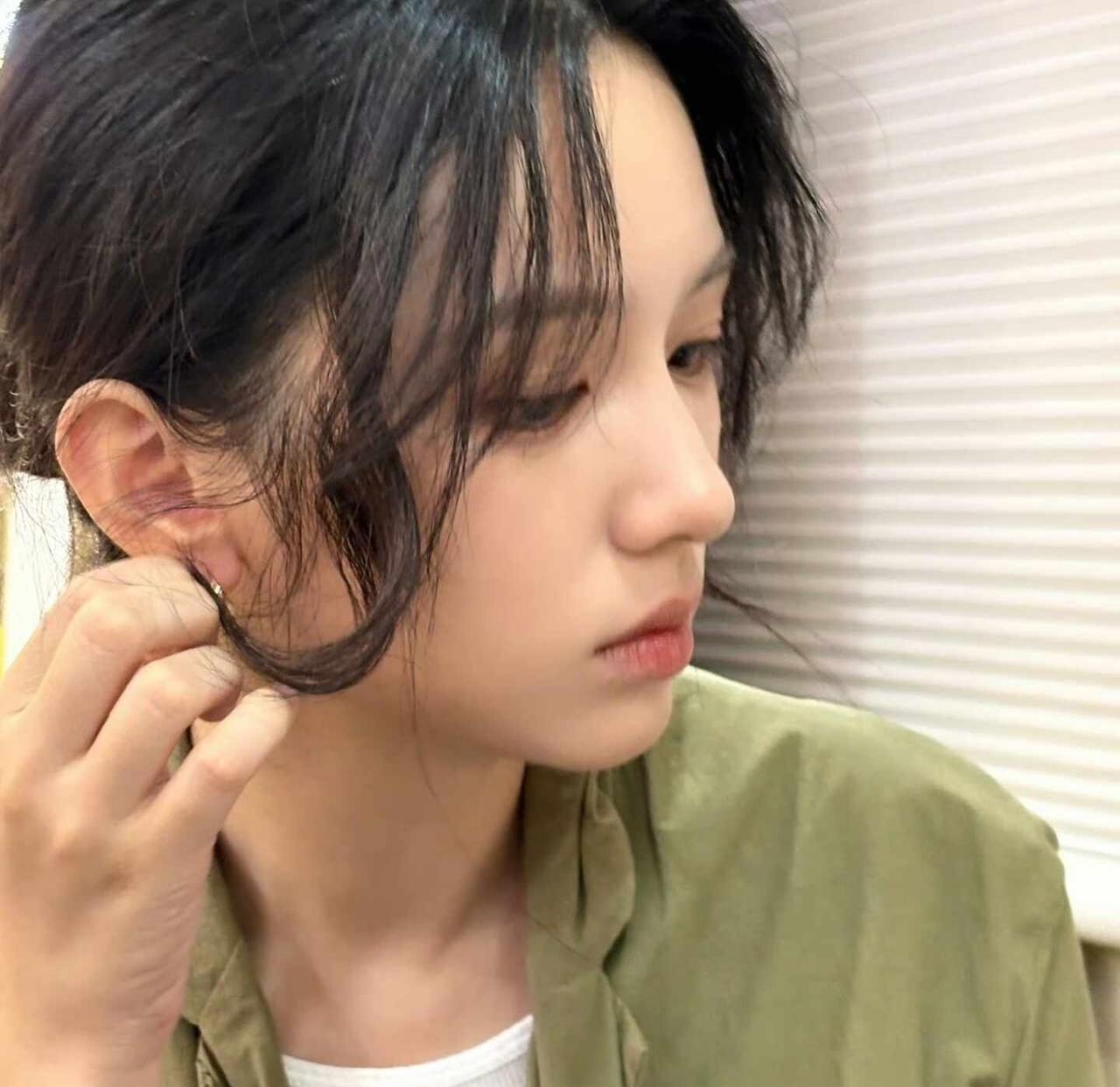 周也的美貌我先吃为敬！
周也 神仙颜值