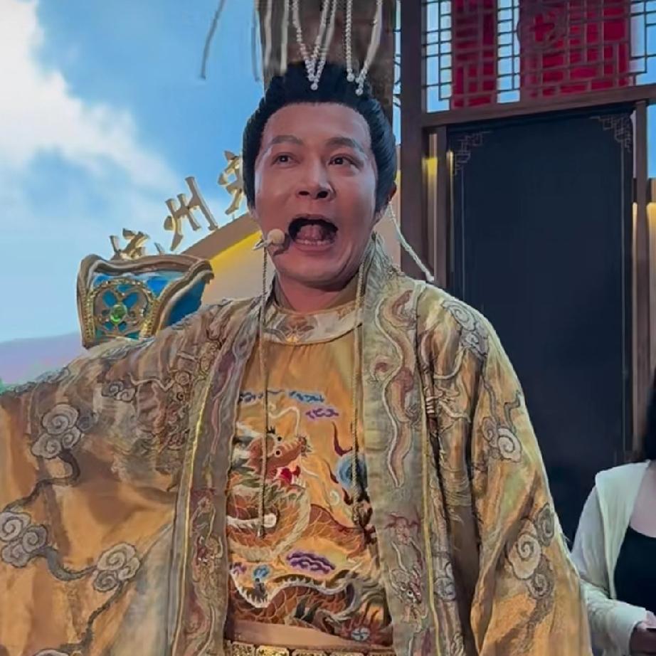 我有种预感，
49岁的郑国霖，
大概率是真的放下演员光环了，真正的实力派演员是不