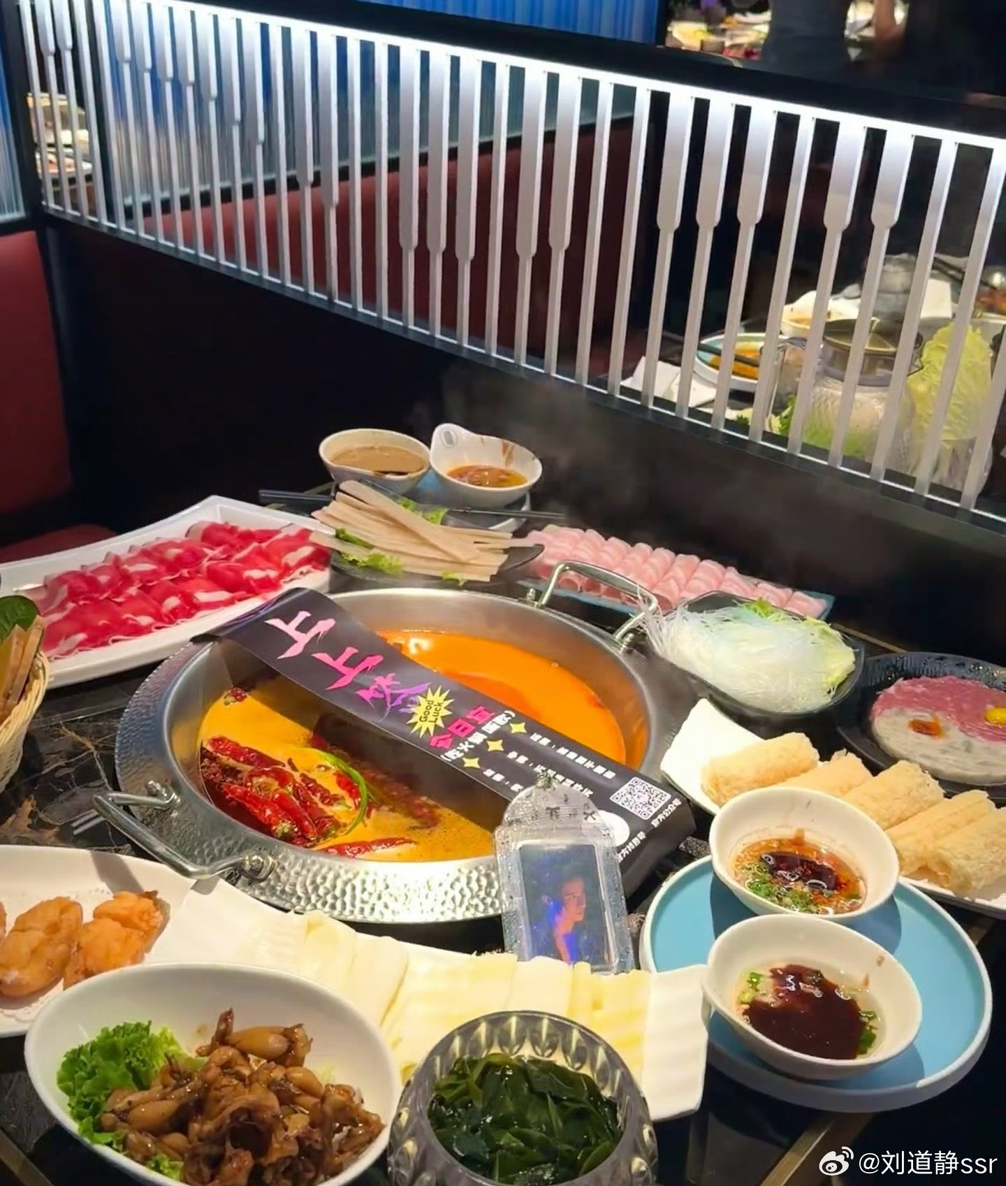 我记得挺好吃的，之前吃过一次就是有点贵....可能最后就是因为价格贵，没人去最后