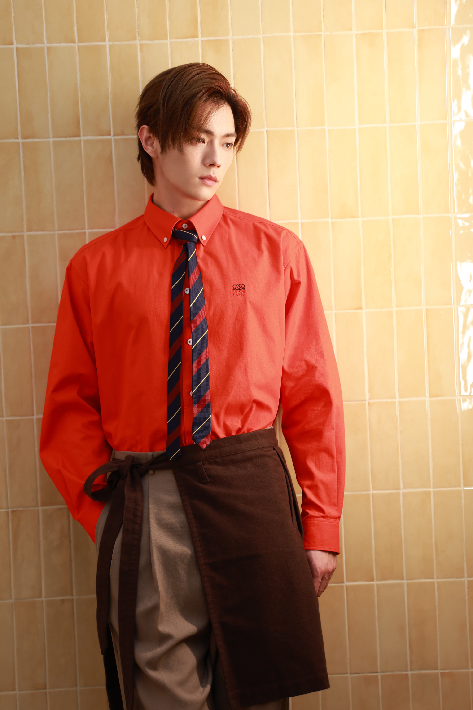 许凯沈润 xk许凯一瓯春“人家都常说，当你思念一个人，你就要抬头看月亮，因为月亮