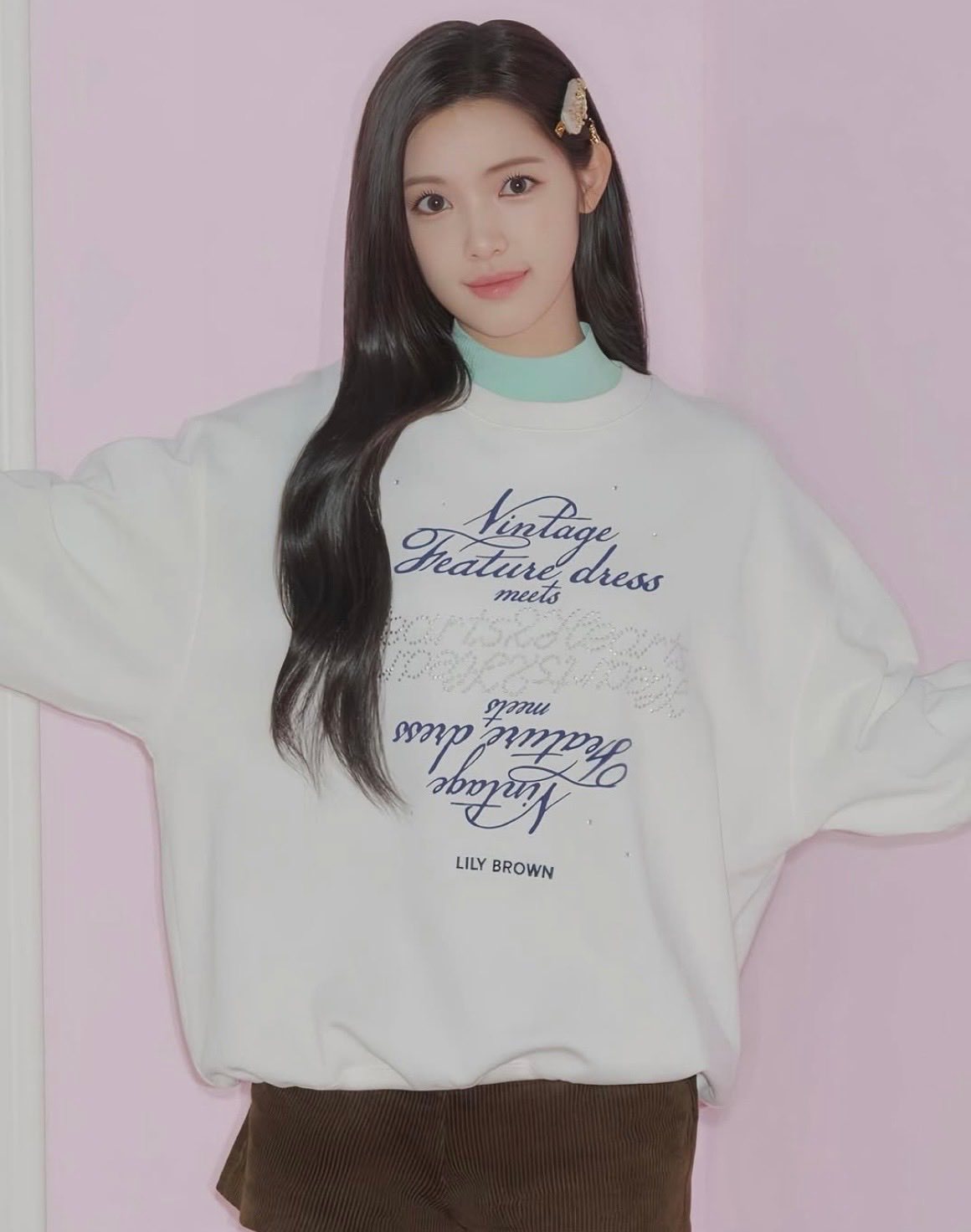 𝐋𝐈𝐋𝐘 𝐁𝐑𝐎𝐖𝐍 