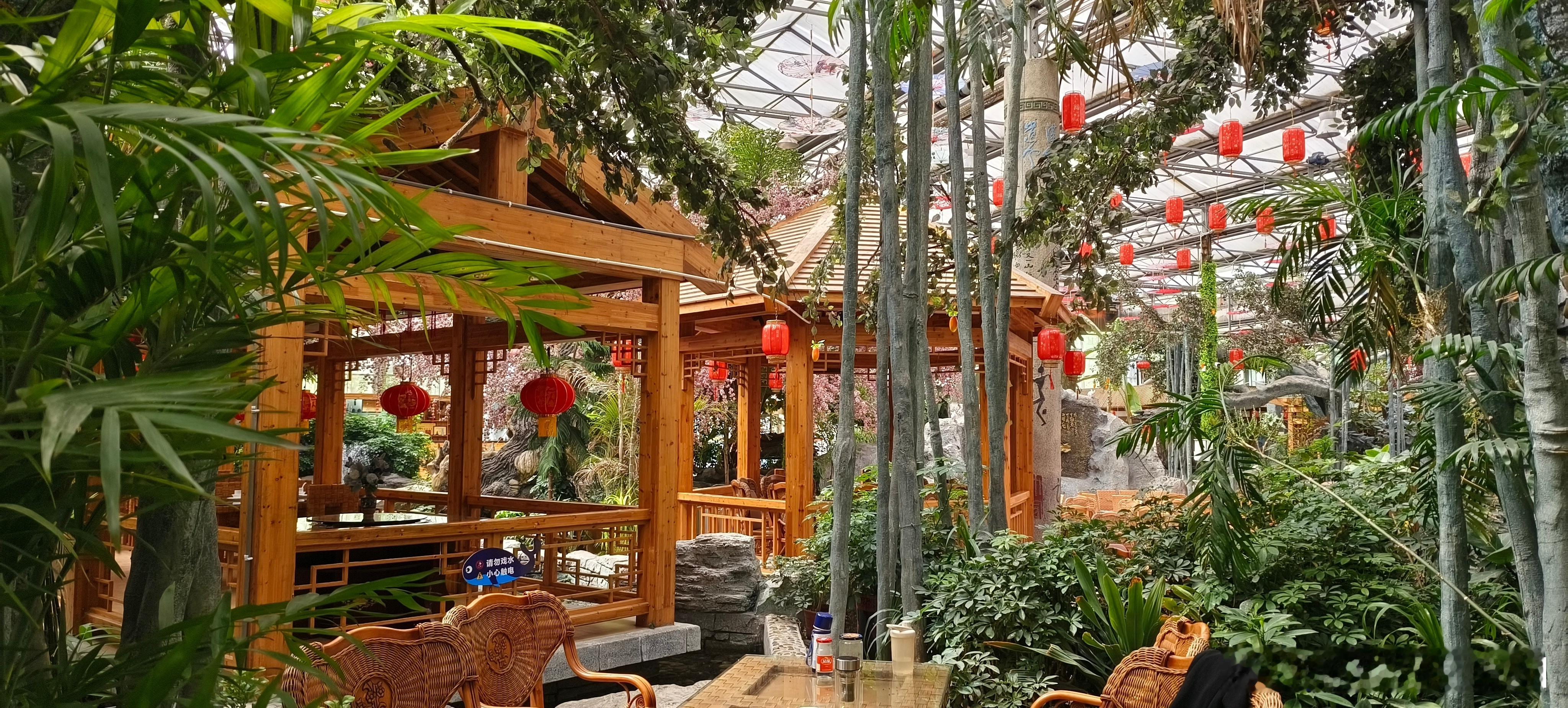山西临汾  曲沃县​万憬花园酒店（一） ​​​
