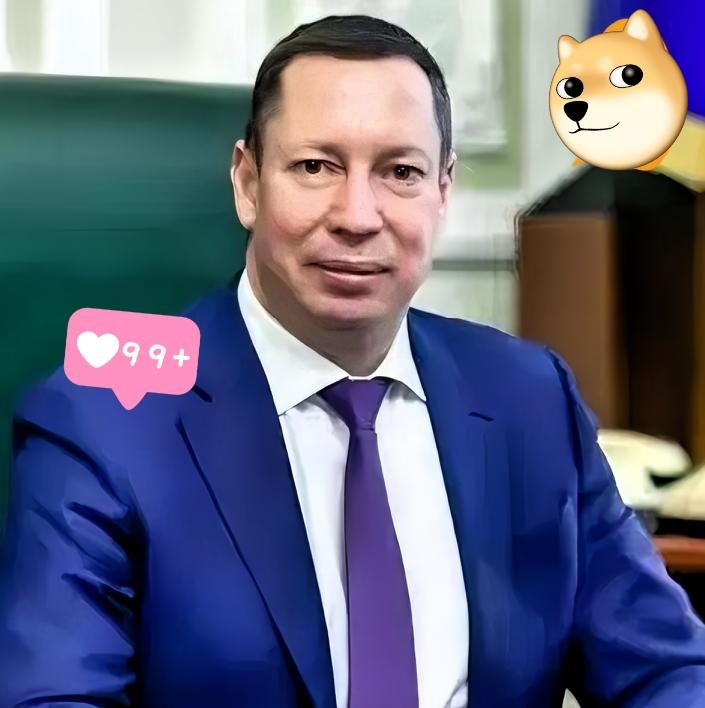 快讯！快讯！
    乌克兰前央行行长基里洛·舍甫琴科

9月18日，乌克兰前央