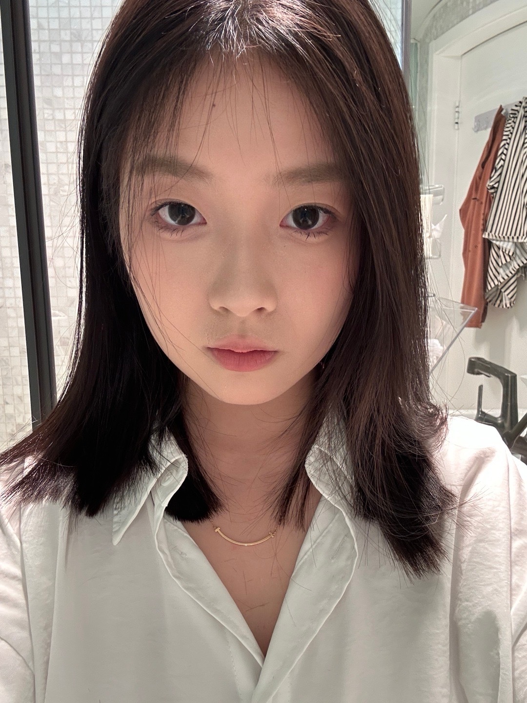 ohmygod一激动给了自己头发两刀。 ​​​