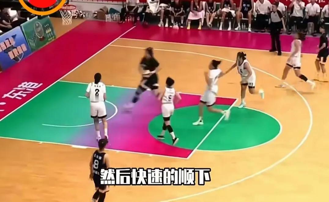 刘禹彤，球迷都希望你能进国家队。但是国家队的教练却说你速度慢移动慢。适应不了国家