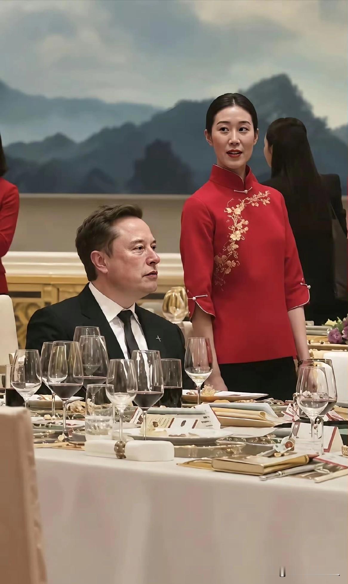 突然想，如何应聘国宴上的服务员？
需要什么条件？从哪里报名？仔细想一想在这样的工