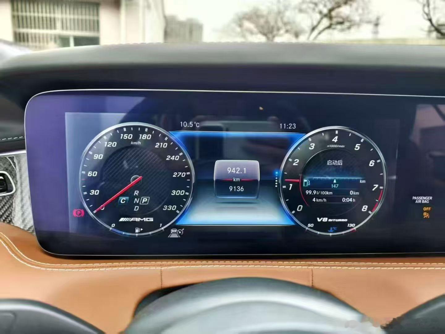 奔驰AMG S63 copue，两门轿跑，19年9000公里，哇，全网找不到第二