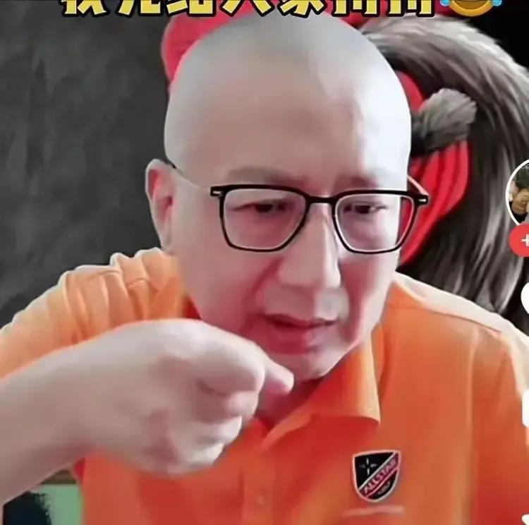 老汪竟然突曝料侯耀华也有私生子并要开展直播带货？难道他这次曝料侯耀华的个人隐私真