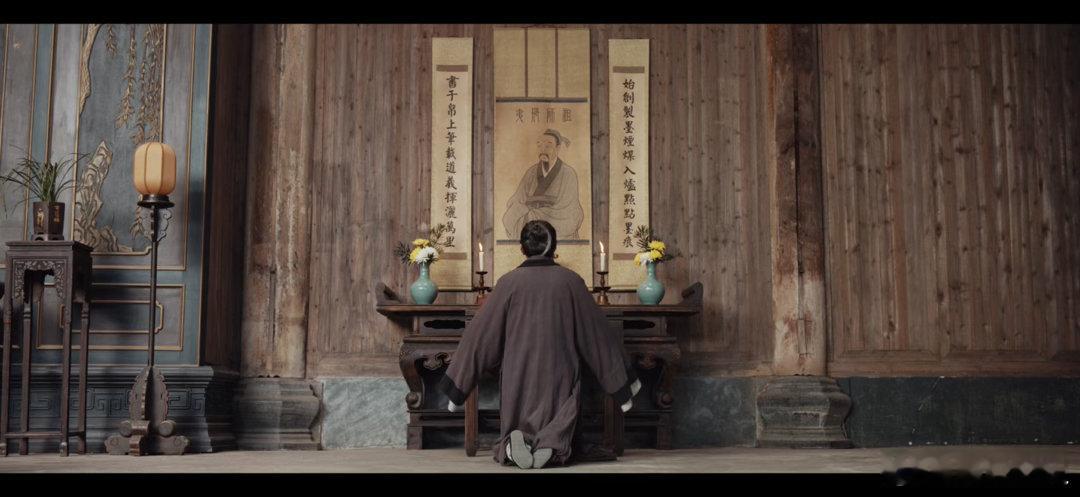 电视剧家业 好奇《家业》里的祖师是谁，本以为会是徽墨祖师奚超，但图中最后一个字明