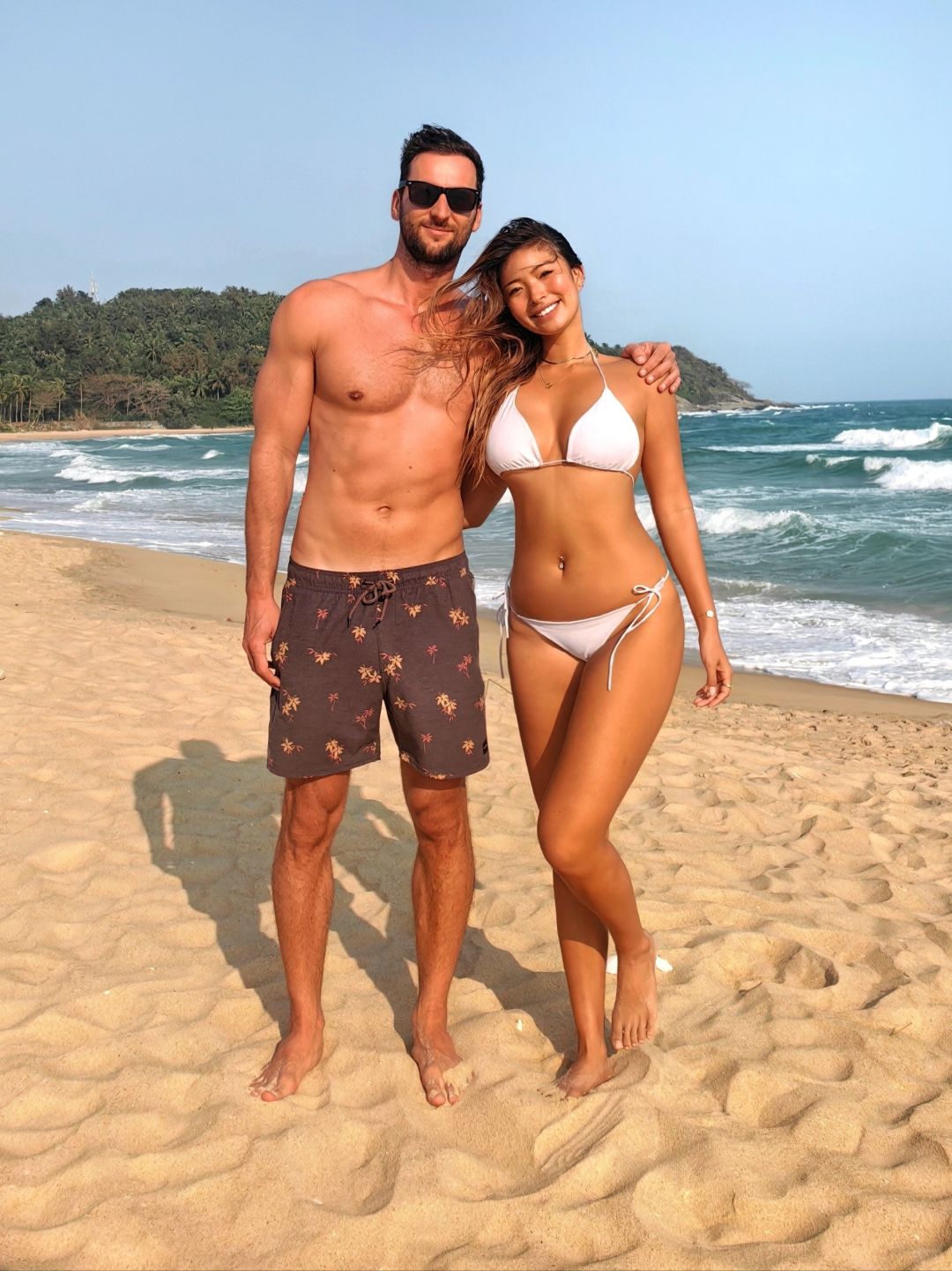 带着爱情来到海边啦！！