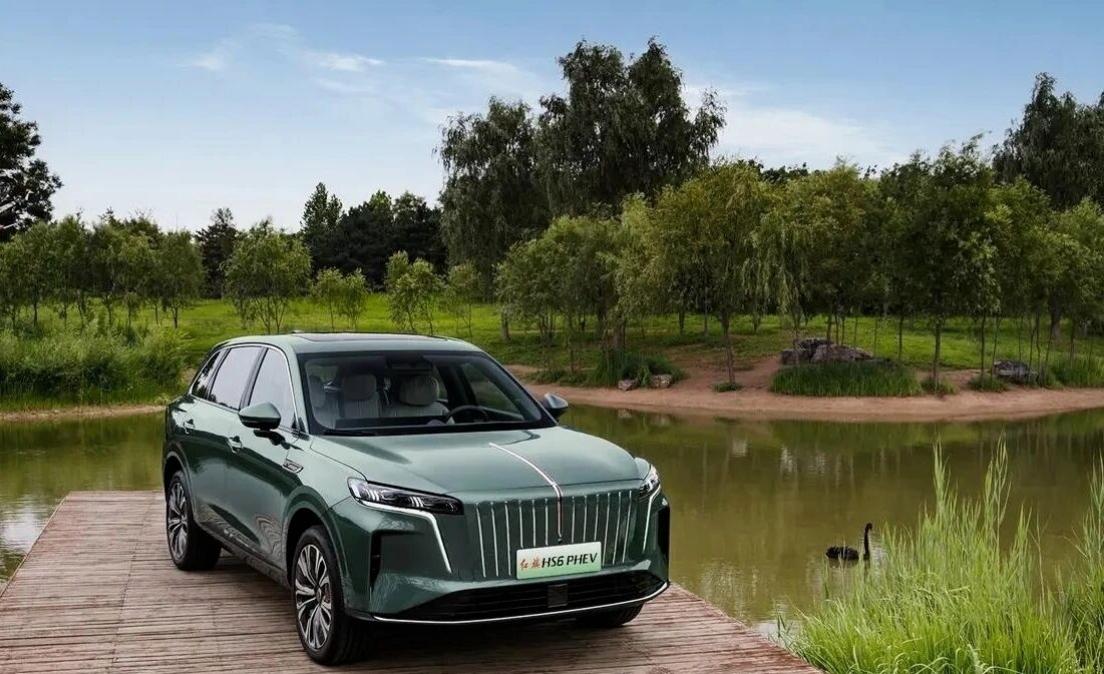 拒绝冰箱彩电内卷！红旗HS6 PHEV 17.88万起，东方豪华重塑大五座标杆中