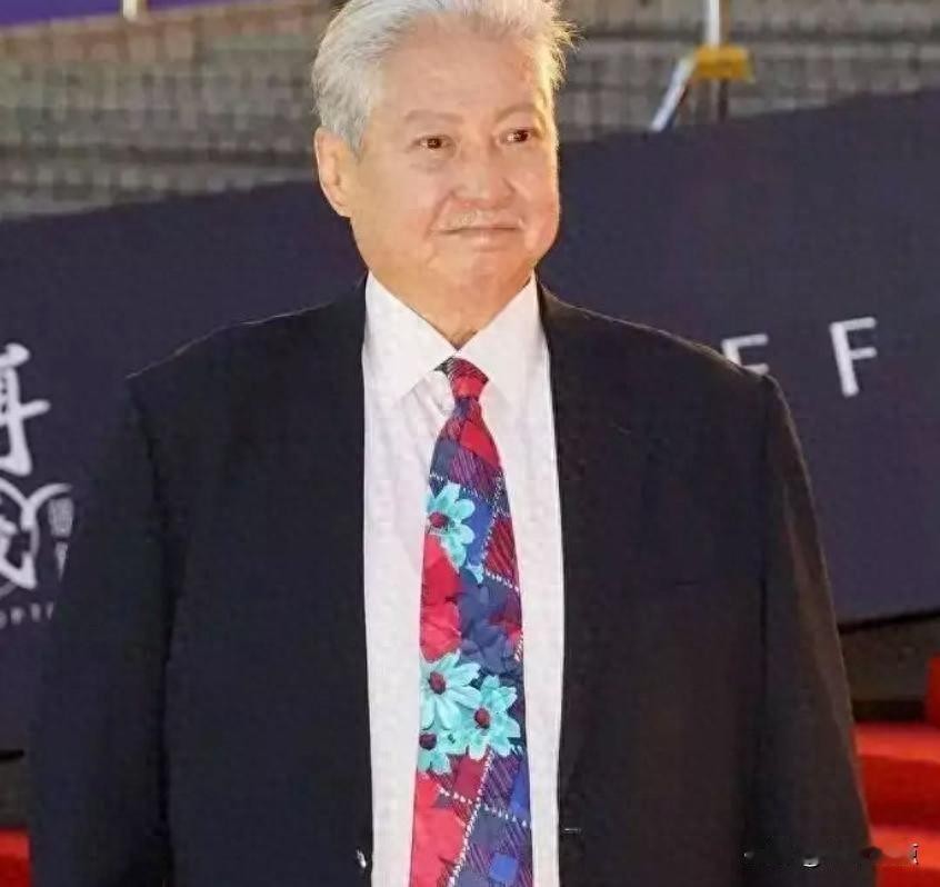 瘦下来的父亲，站上红毯的终身成就——洪金宝与洪天明的“减重”背后，是一场功夫世家