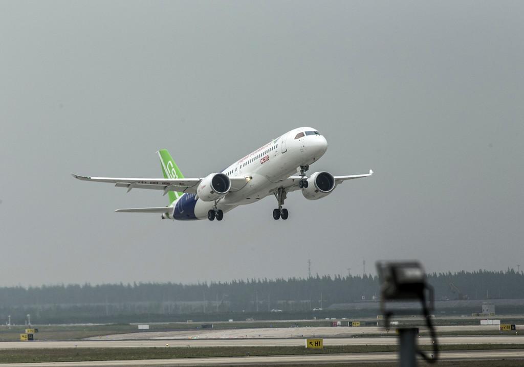 以牙还牙！
既然欧美带头不发给中国适航证，那么中国一样有办法应对欧美。
中国一样