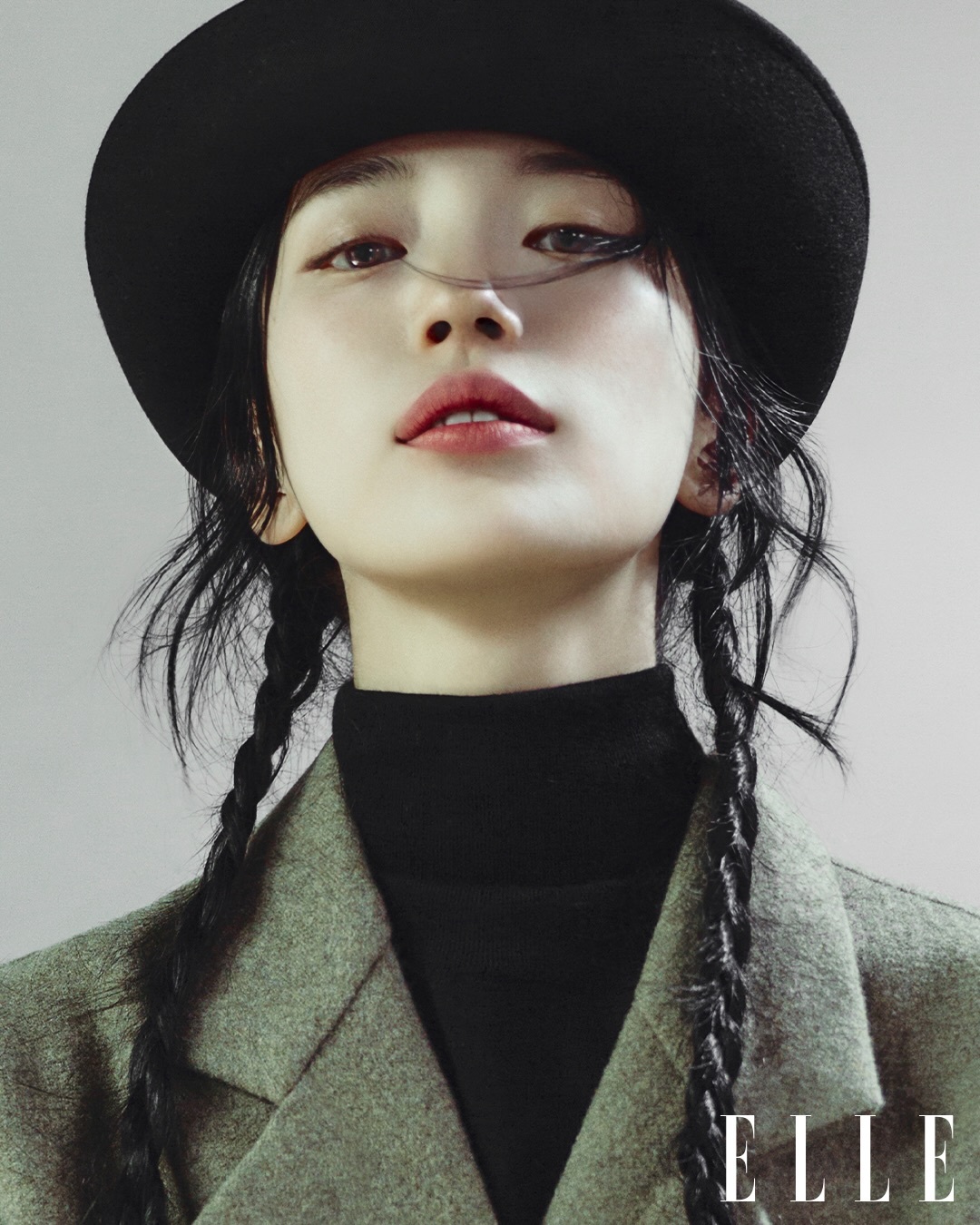 裴秀智 x Celine，ELLE Korea Oct 2026 ​​​