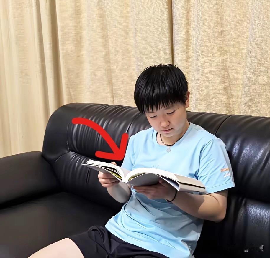 不得不承认一个扎心的事实：
国乒主力阵容里，
行事风格最低调的选手，偏偏是流量最