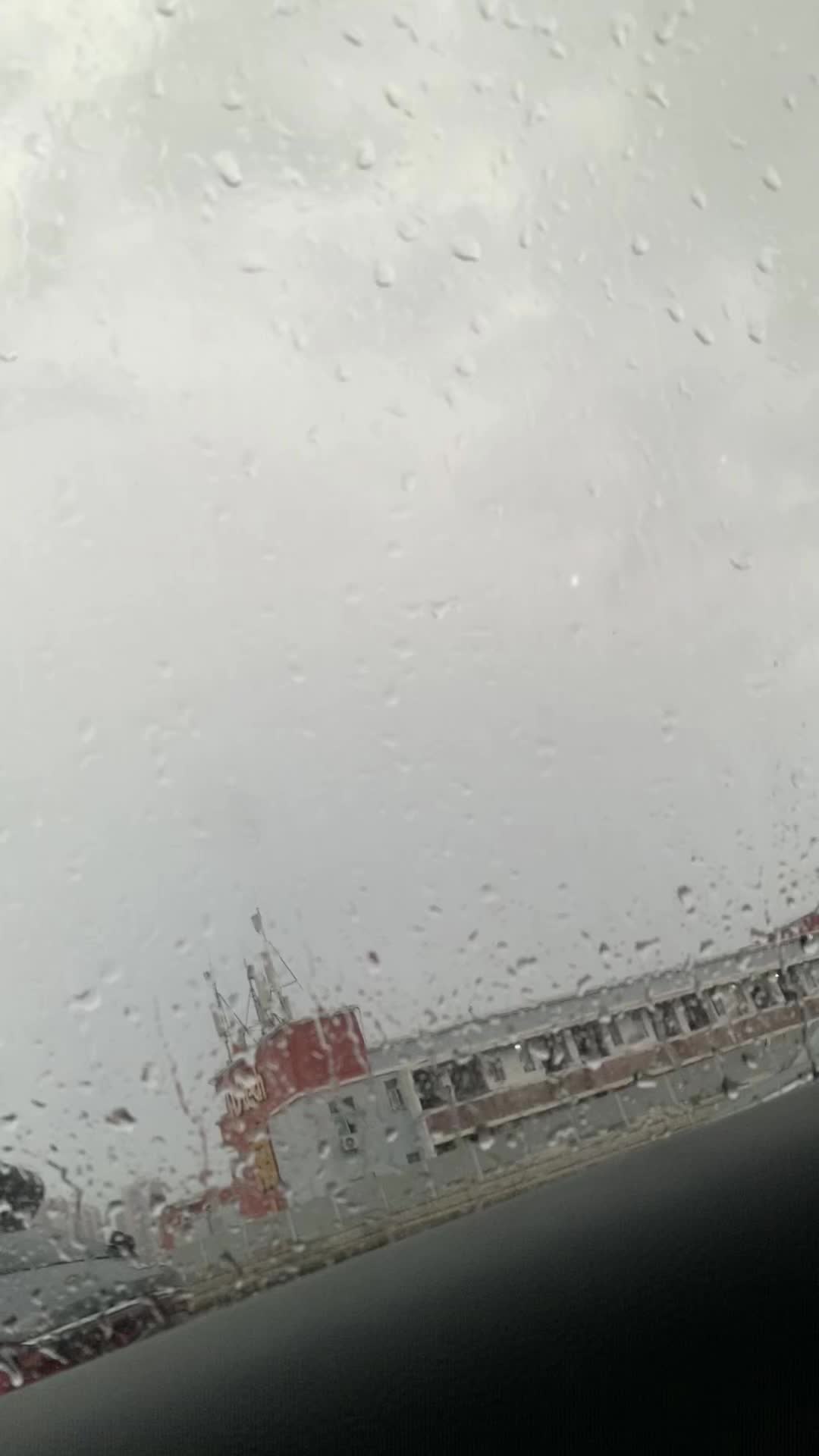 是我最爱的下雨天