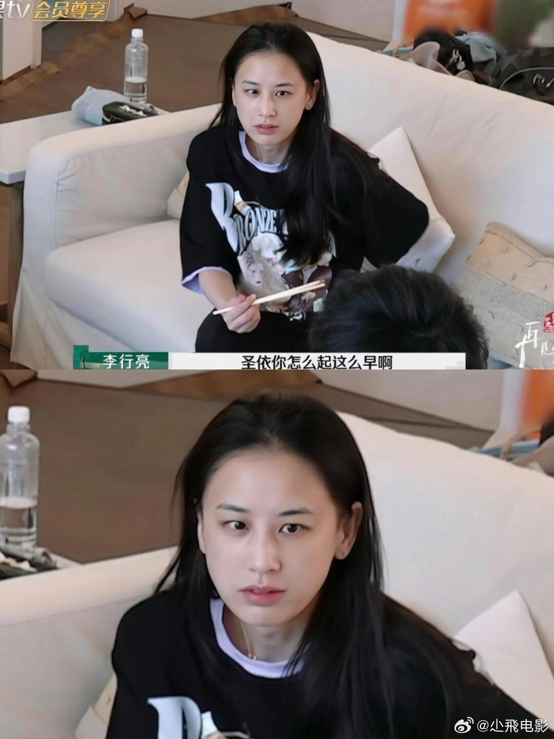 41岁黄圣依素颜状态惊艳众人41岁的黄圣依以其出色的素颜状态在网络上引发热议。她