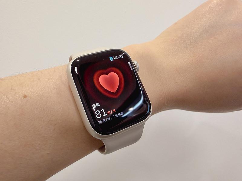Apple Watch S12 实测：新 HRV 比想象中准太多
熬完大夜第二天