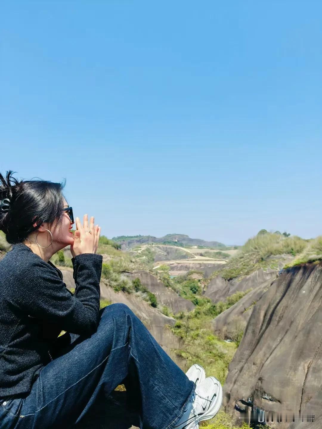 现在的电视机只是个摆设，你认同吗