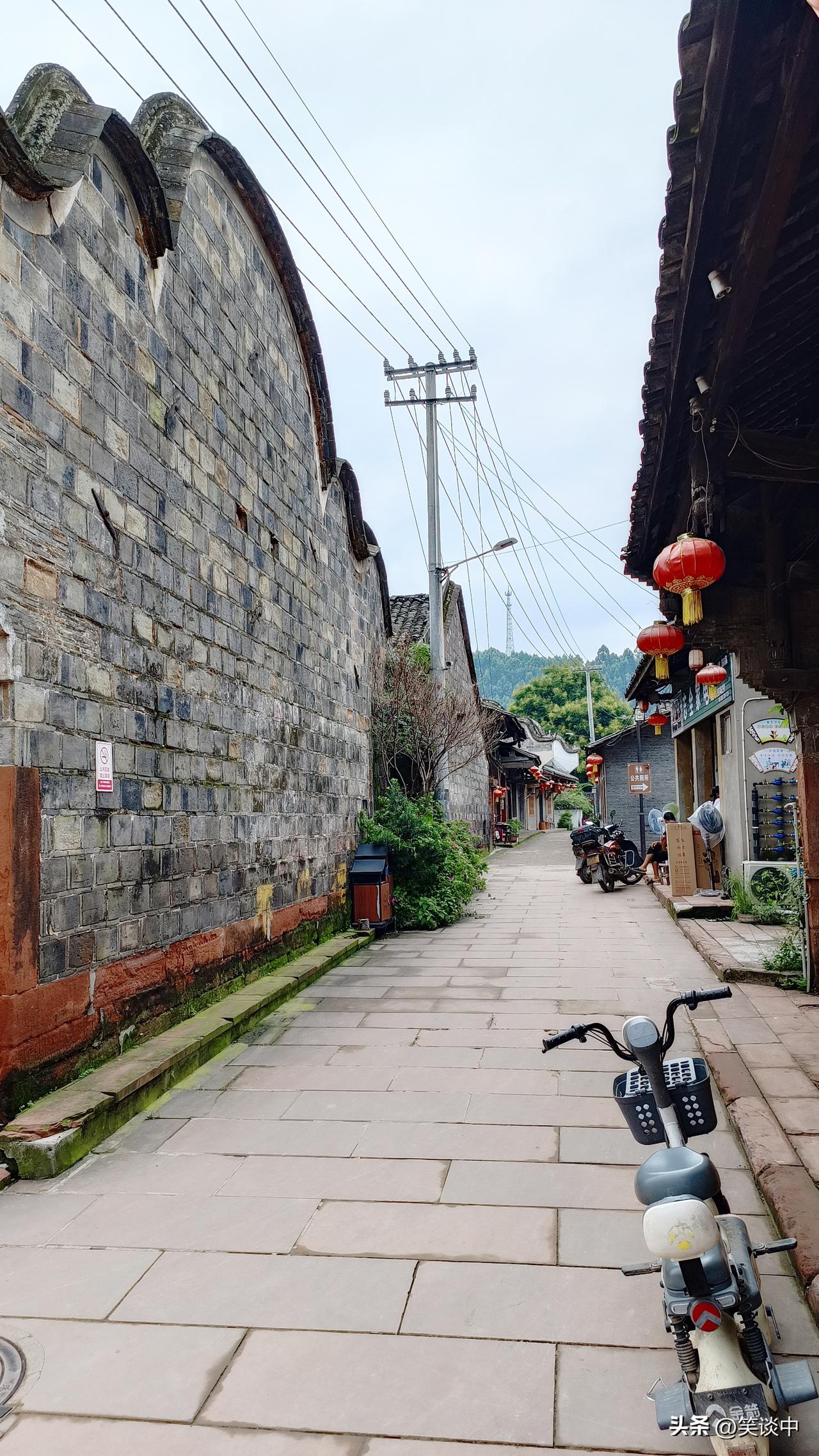 一个古镇，我心心念念的大约十多年，前几天终于实现了多年的夙愿，结果怎么样呢？
看