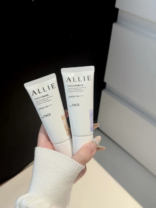 这辈子不用买粉底液了。。