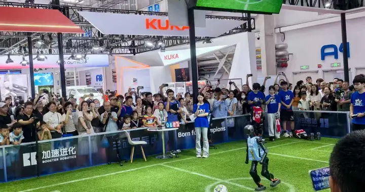 世界杯摘金之后，“加速进化”要把机器人打造得跟个人电脑一样可靠又便宜