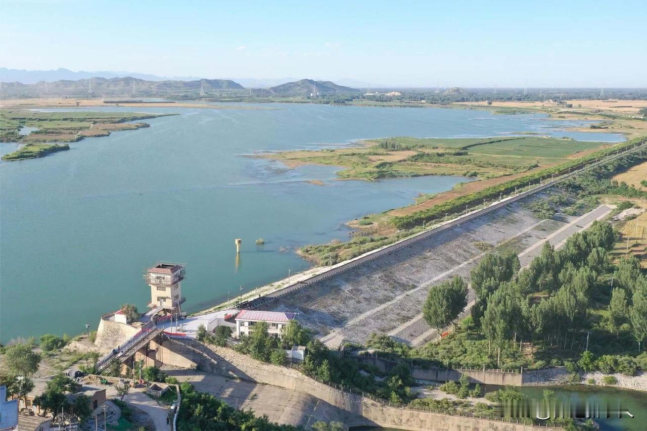 保定市徐水区【瀑河水库】【停放水通知】
明天（7号）中午12点，瀑河水库将关闭闸