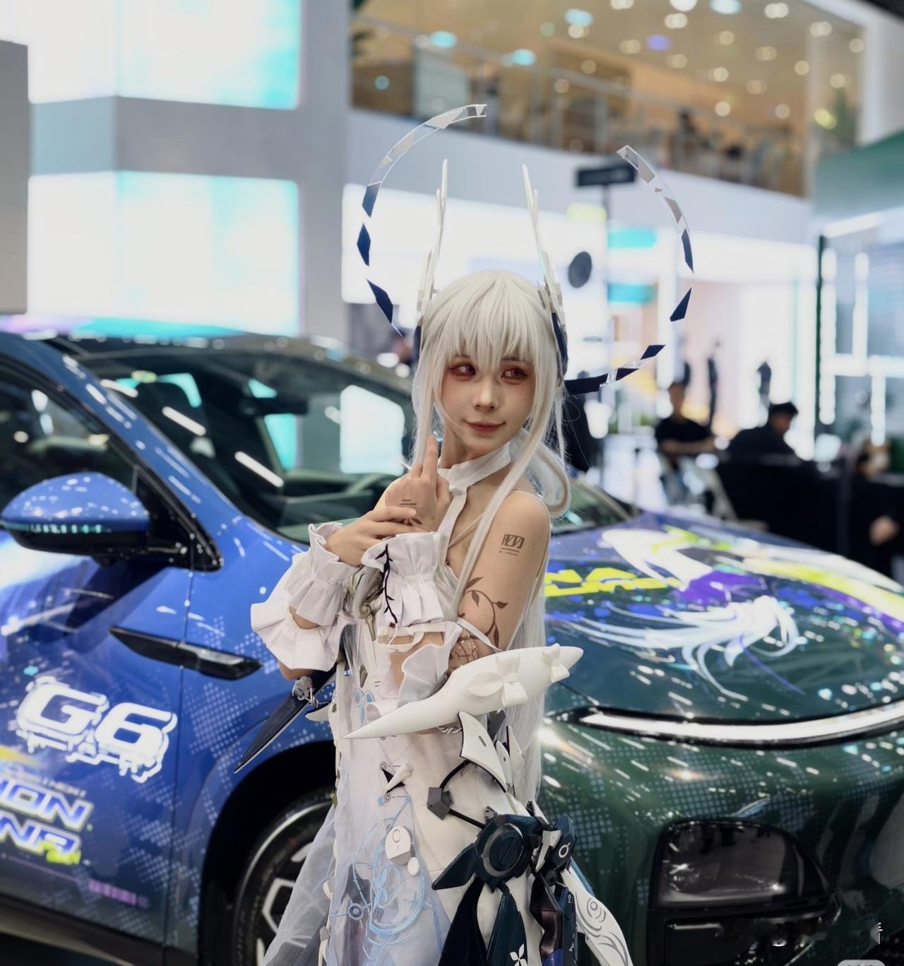 逛完2025广州车展，我怀疑自己穿越到了科幻片现场！
 
我本以为逛车展只是看个