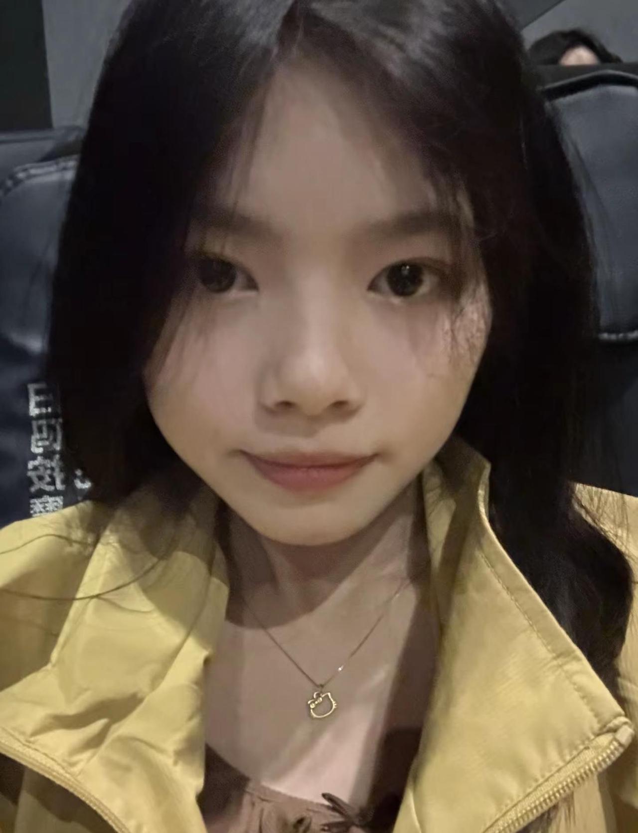 旧图新发 看电影 兔子警官 电影院氛围感拍照