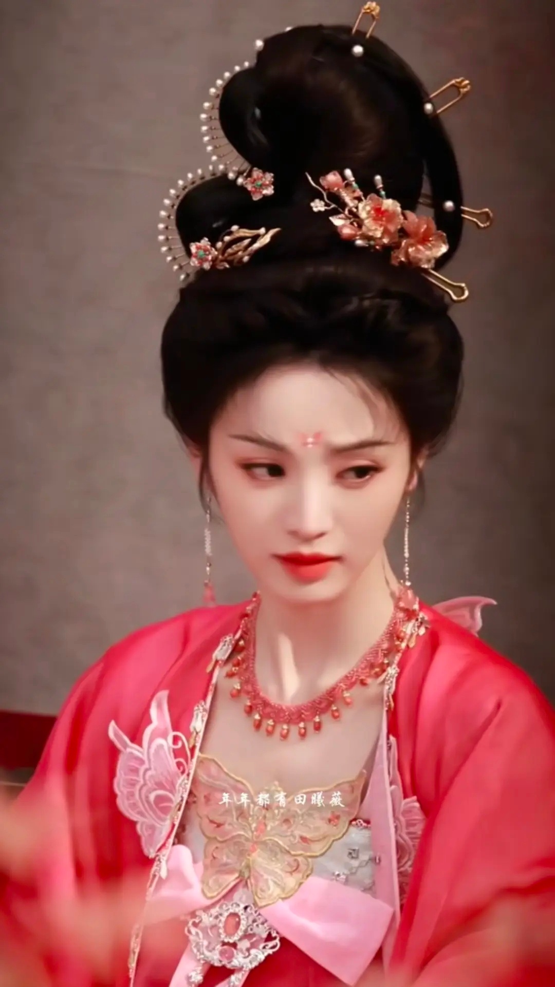 攻玉女主新造型，像鞠又像田现在长剧妆造都这么好混了吗？ 