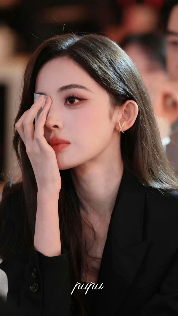 古力娜扎 下辈子让我长这张脸吧 