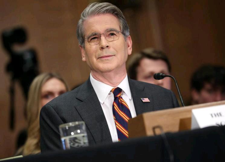 美国财政部长贝森特说，美中将是竞争对手，但不希望与中国脱钩，并称两国关系可能“非