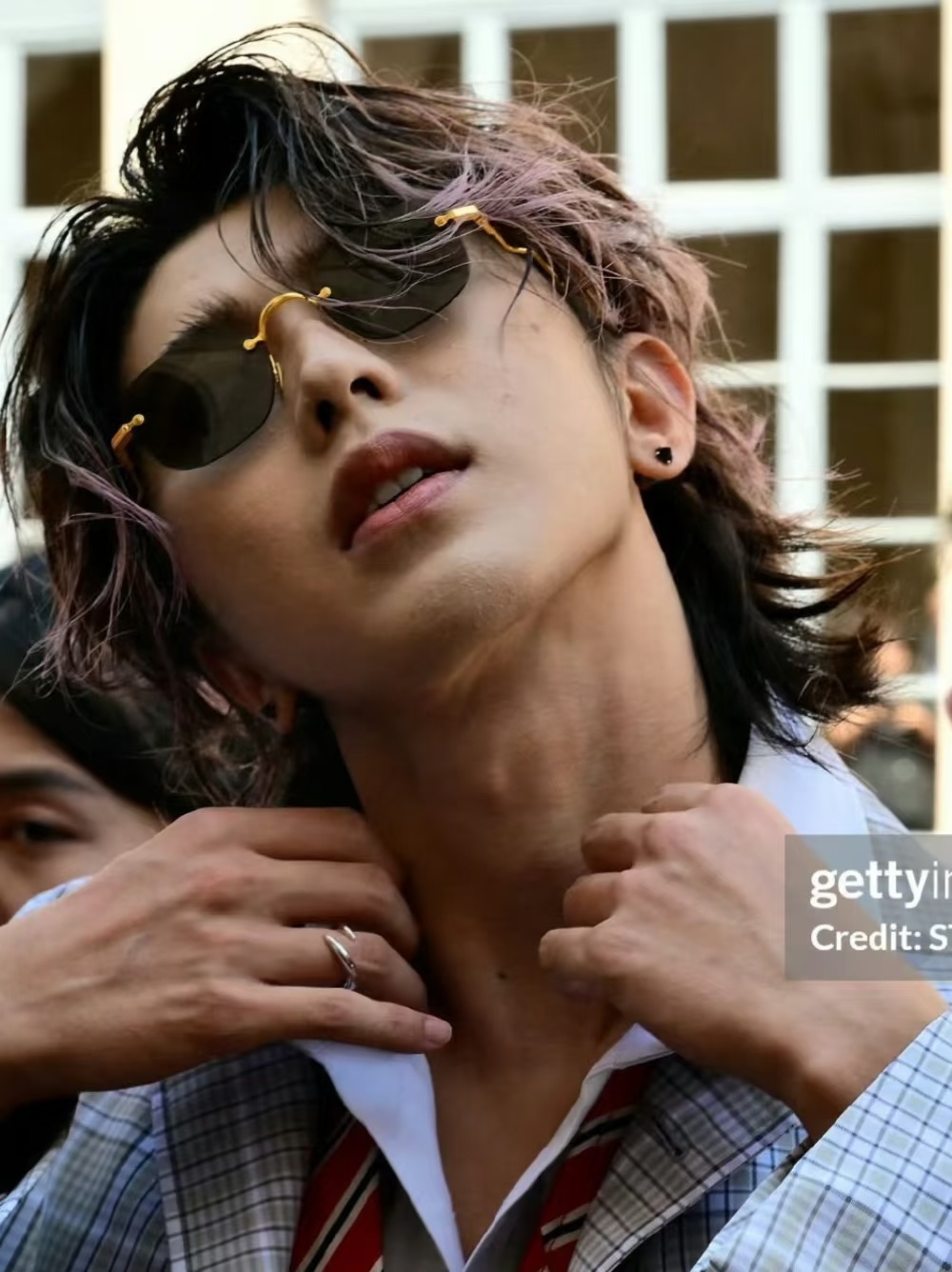 巴黎男装周天气 时髦自动消失中国男星在巴黎男装周的表现太绝了！从穿搭到气场全程在