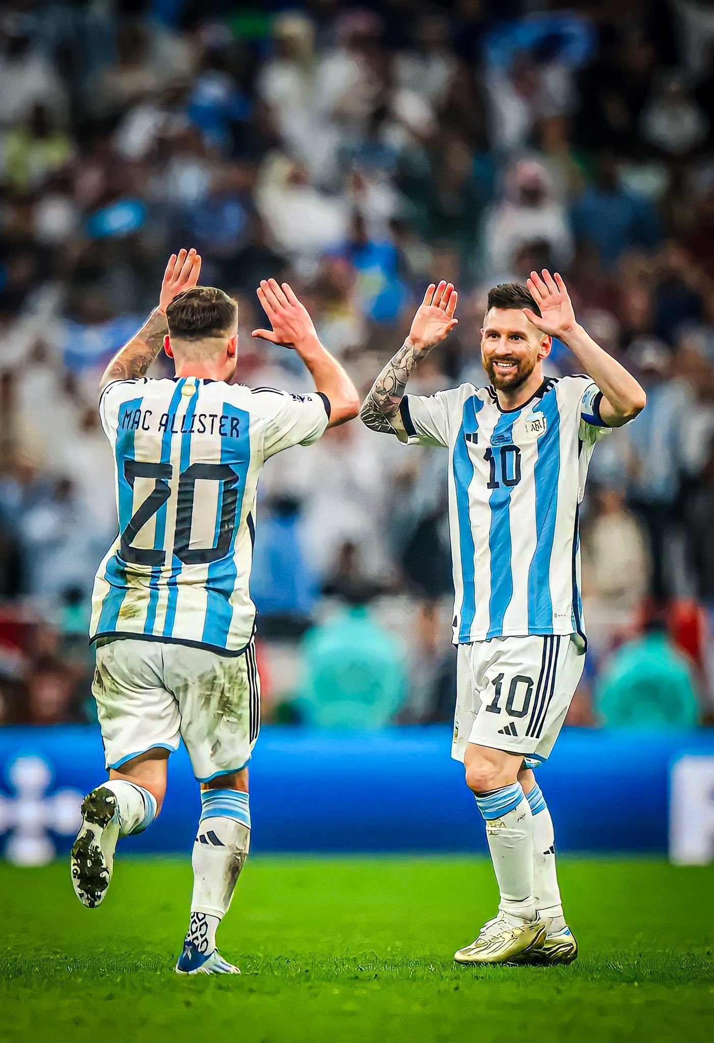 🗣️会有人可以穿10号吗？麦卡利斯特🎙️：“10这个数字只属于里奥，不属于任